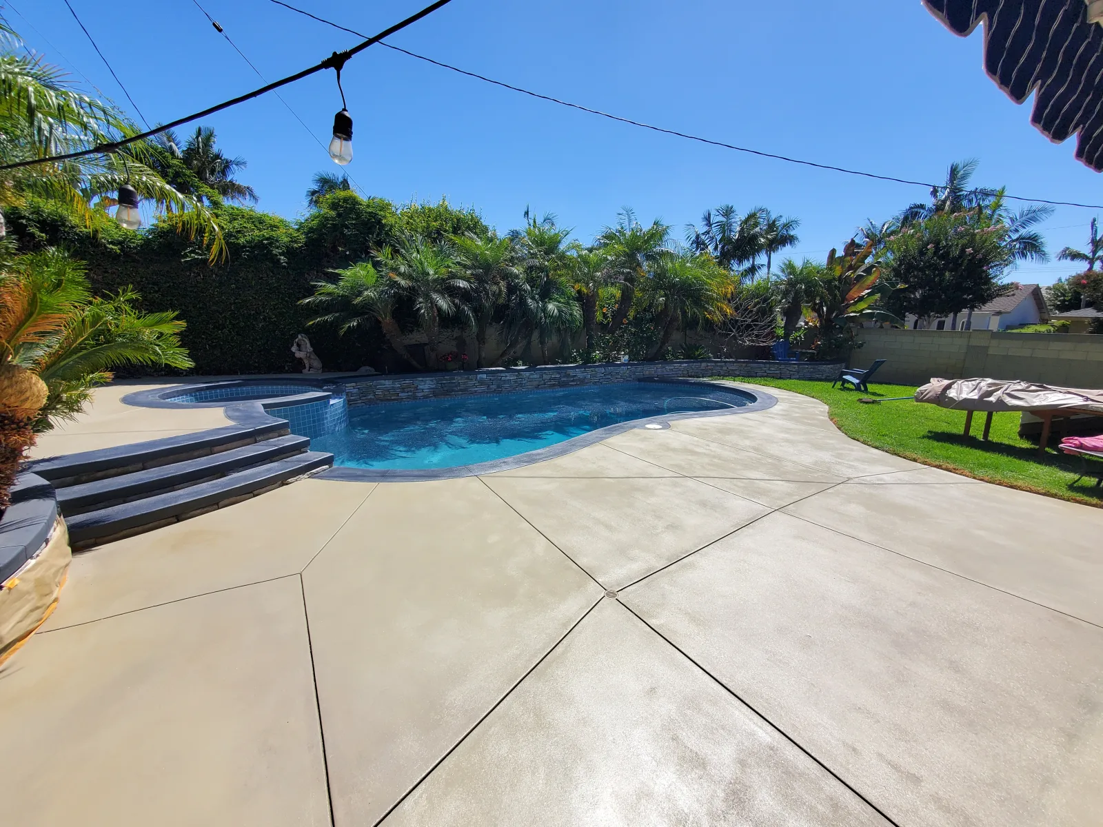 Pool Deck Overlay before and after in Lake Forest